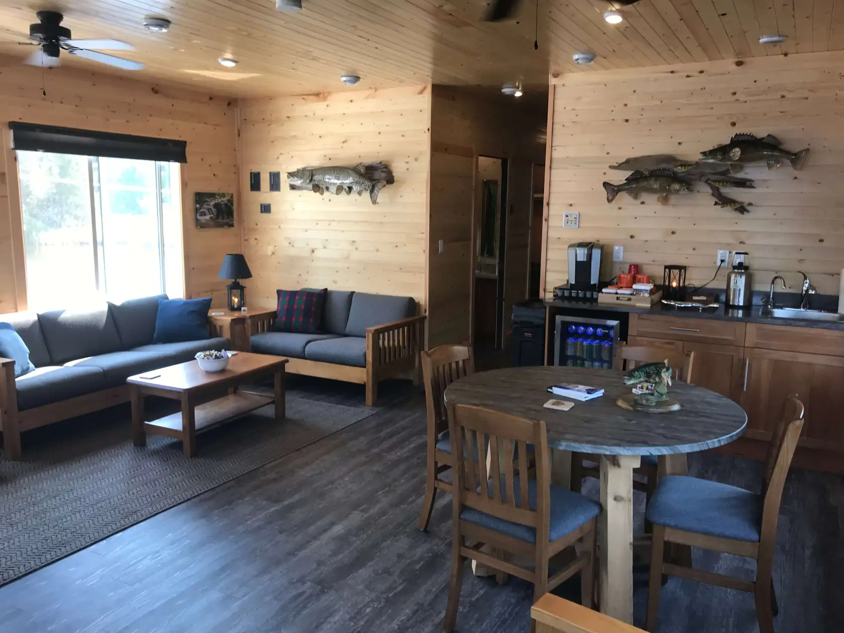 FA Guest Boat Lounge