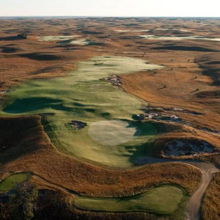 Upscale Golf Accommodations